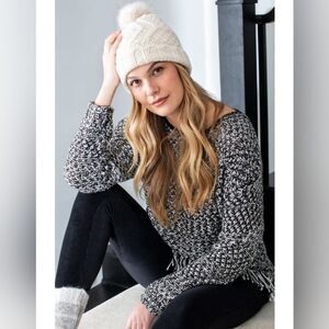 ❄️Tribal Oversized Fringed Crewneck High Low Sweater XS